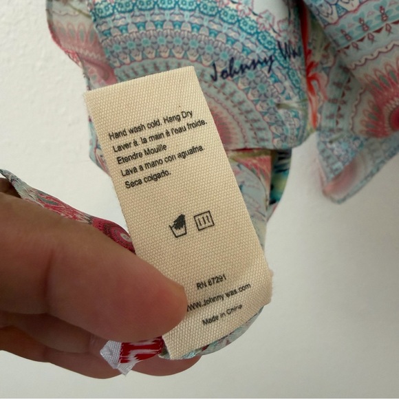 Johnny Was Floral Paisley Hummingbird Silk Scarf Twill - Picture 5 of 10